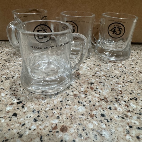 Licor 43 Glass Mini Beer Mug Shot GLASS - 3 total - these are GLASS, not plastic - Picture 6 of 7
